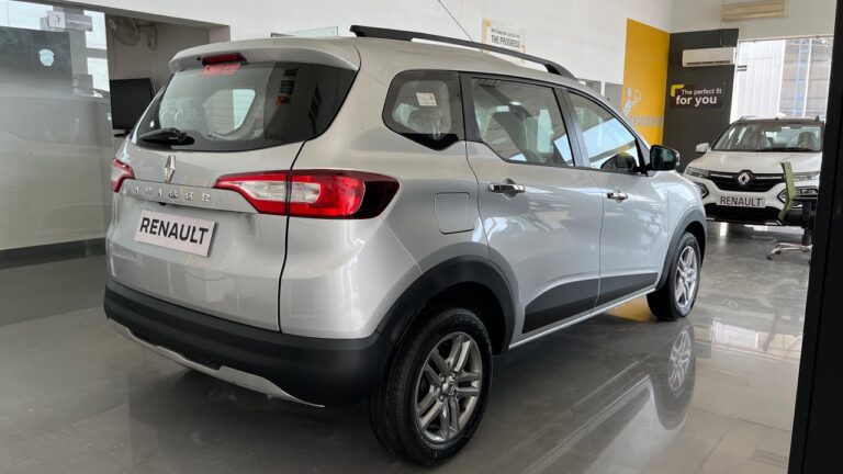 7 सीटर के साथ मार्केट में बेस्ट फैमिली कार बनकर उभरी Renault Triber 7 Seater Car, जानें कीमत और फीचर्स